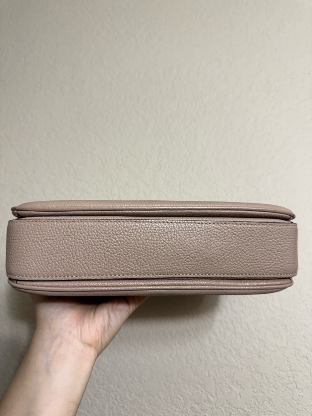 Coach Cassie Pebbled Leather Crossbody bag in Taupe Silver - Picture 4 of 11